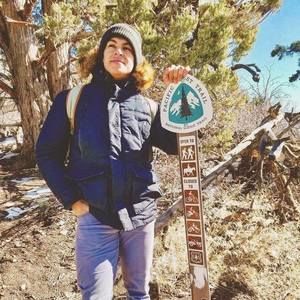 Meet your Posher, Javier